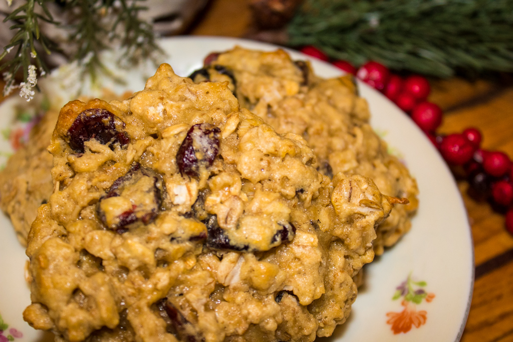 Cranberry White Chocolate Oatmeal Cookie